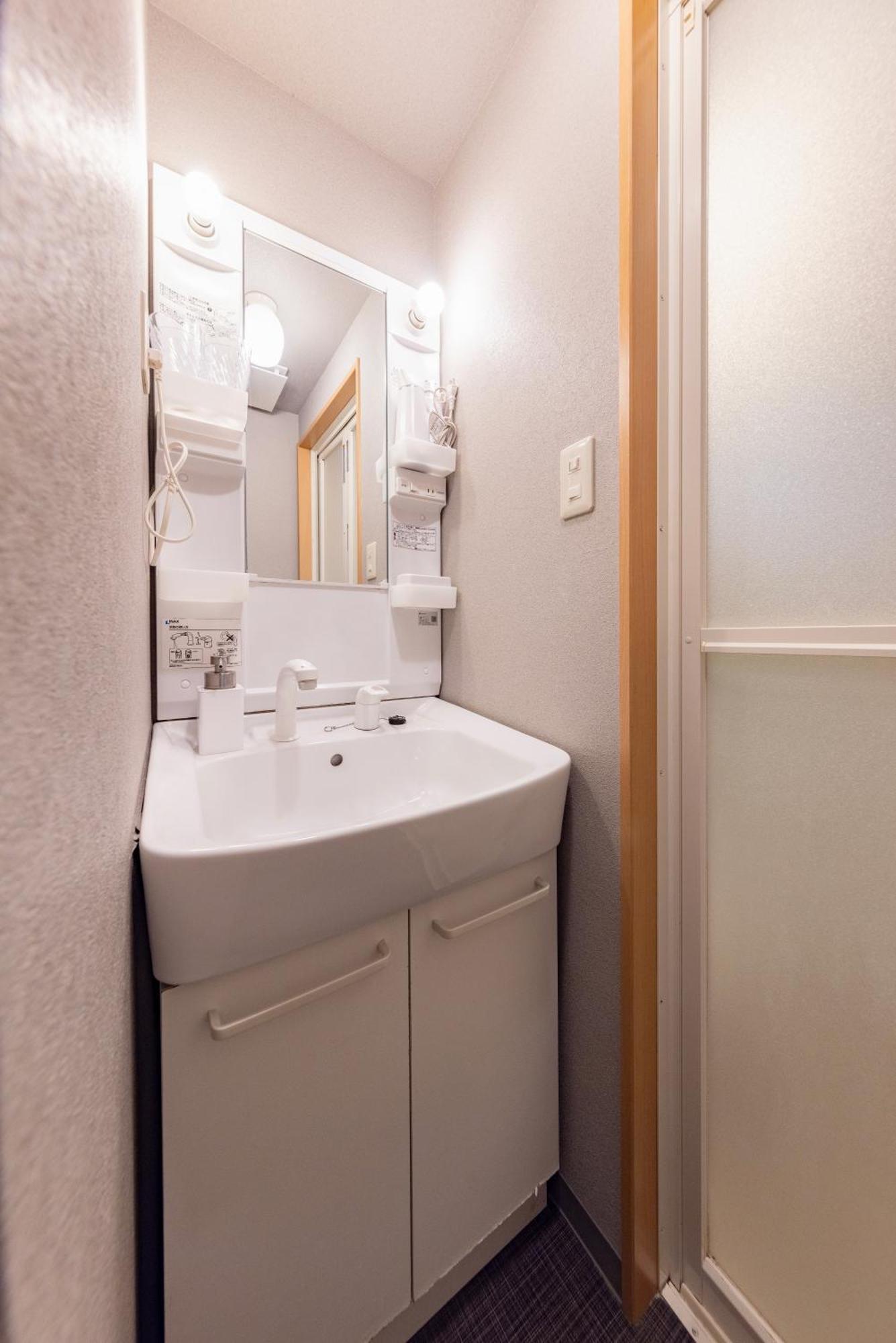 Ritz Place Nishikujo Osaka Exterior photo