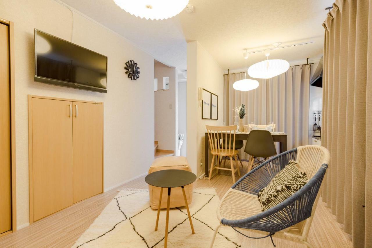 Ritz Place Nishikujo Osaka Exterior photo